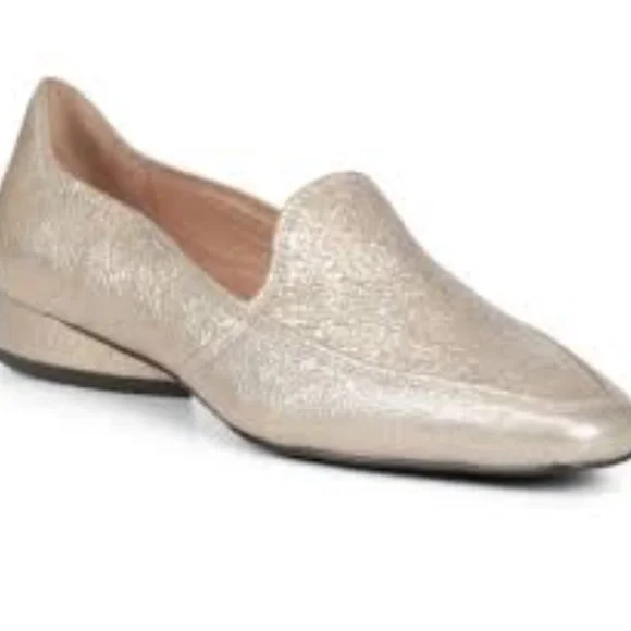 Donald Pliner Icon Loafer